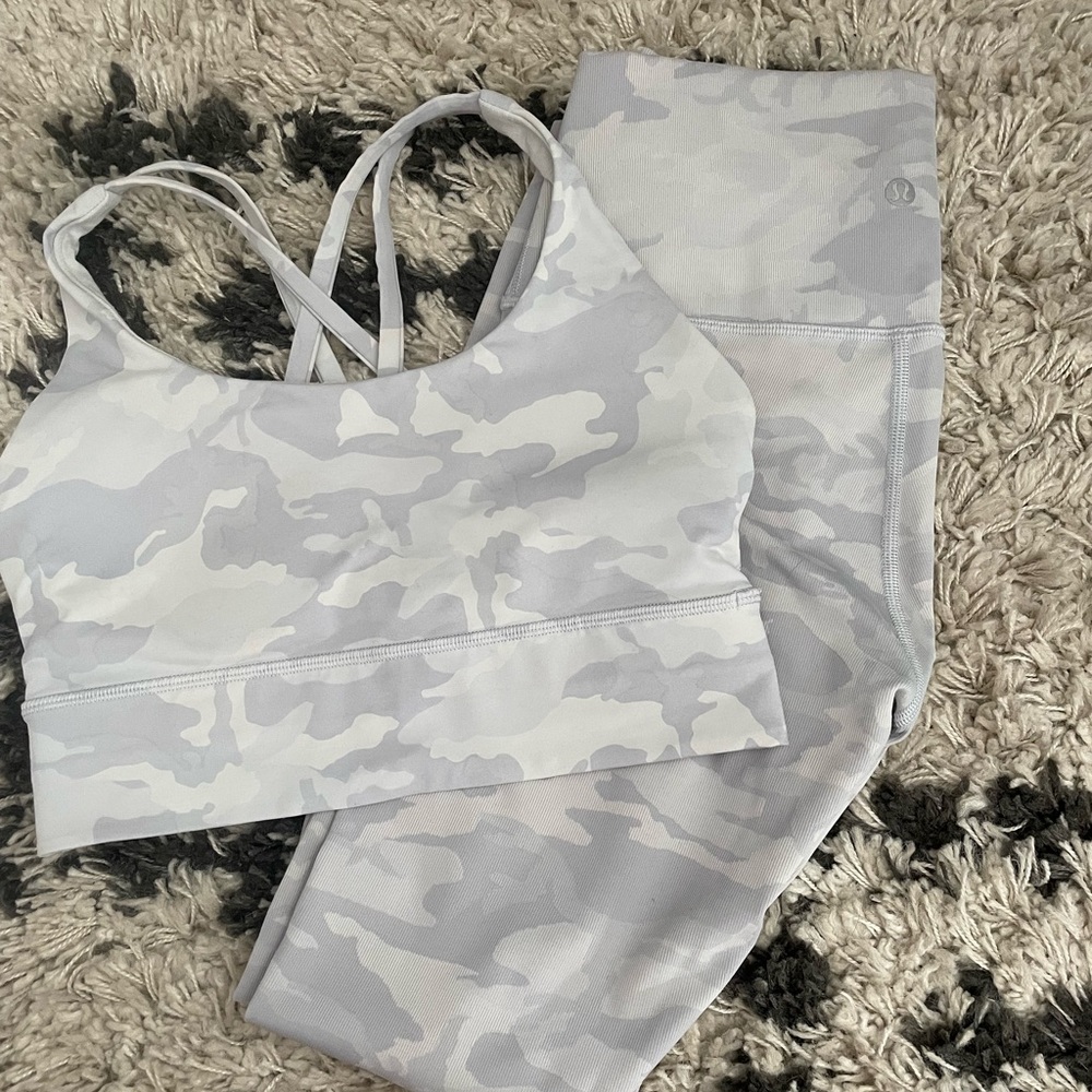 Wunder Under Lululemon Leggings and matching Bra